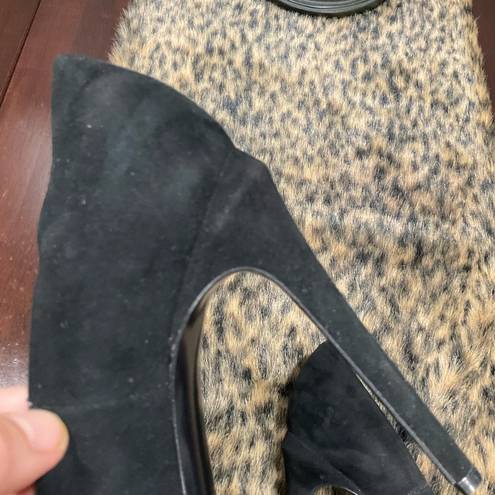 Fendi NWOT  ULTRA SOFT SUEDE STILETTOS