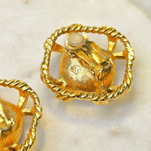 Swavorski SWAROVSKI VINTAGE EARRINGS.