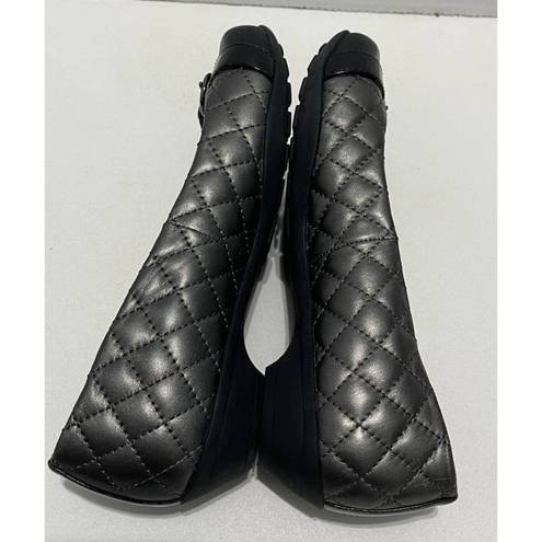 Buckle Black Softspots Quilted Leather Round Toe Slip On Shoes Captoe  Gray 6.5