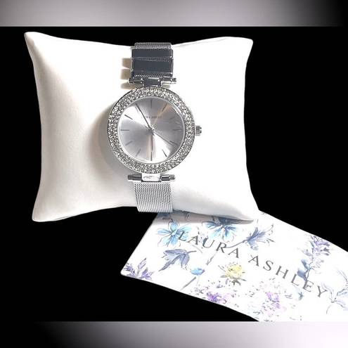 Laura Ashley NEW  WATCH Ladies Silver TBar Crystal Bezel Mesh Band Buckle Strap