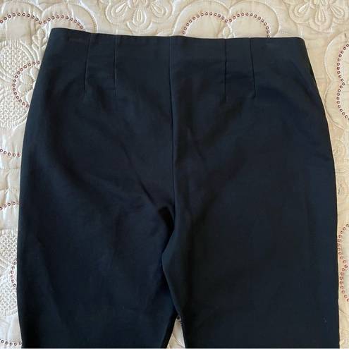 Chico's  So Slimming Crop Pants in Black Size 0.5 / S (6)