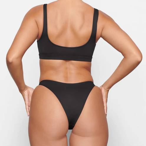 SKIMS NWT  Swim Cheeky Tanga Bottoms in Black Size Small