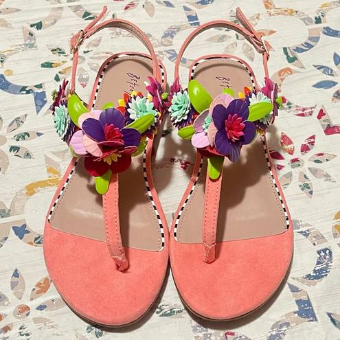 Betsey Johnson NWOB  Esmee Floral Flat Sandals size 7