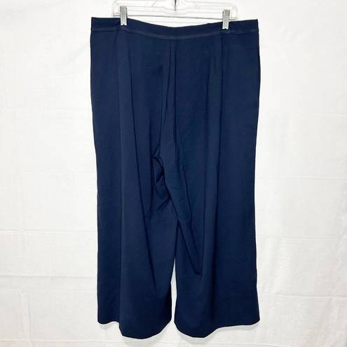 Suzanne Betro NWT  Navy Pleated Wide-Leg Crop Pants Size 2X (38x24) Tie Waist