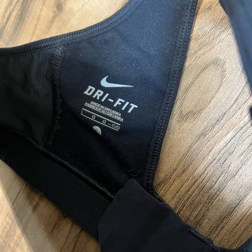 Nike  sports bra L