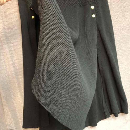 NWOT GILI Black Sweater Poncho Cape Womens Mock Neck Button Detail Size 2X