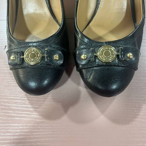 Tommy Hilfiger  Womens Size 8.5M Heels