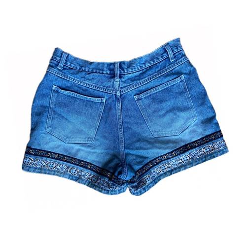 Carolina Blues Vintage Y2K Boho Blue Denim Shorts with Decorative Hem 🔥