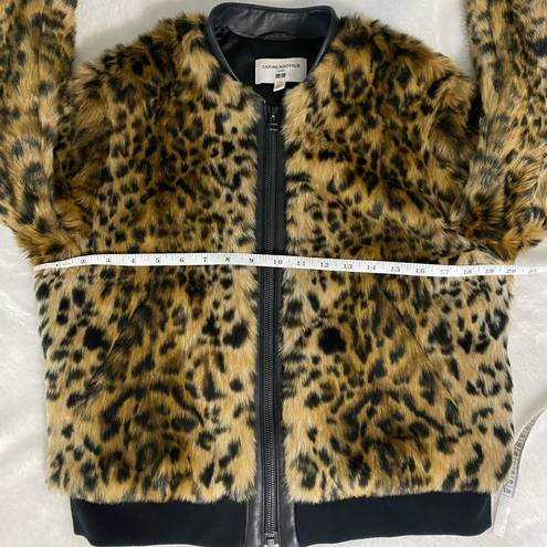 Uniqlo  By Carine Roitfeld faux fur bomber jacket, size large.