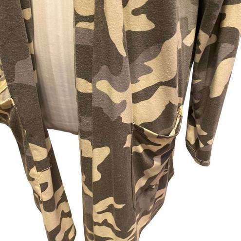 Zenana Outfitters Camo Cardigan Size 1X