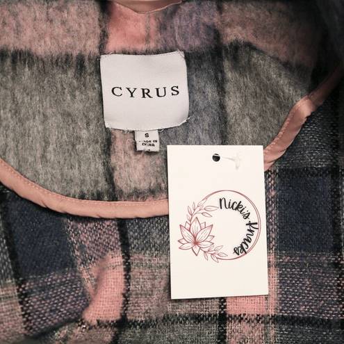 Cyrus  Faux Fur Fuzzy Plaid Button Front Jacket Shacket Pink Gray & Blue Size S