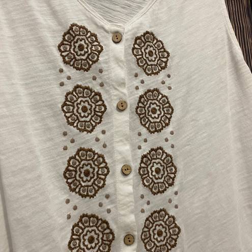 J.Jill  White Embroidered Button Down Tank