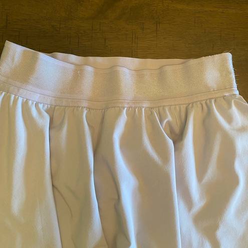 Lululemon  Court Rival Skirt Size 4