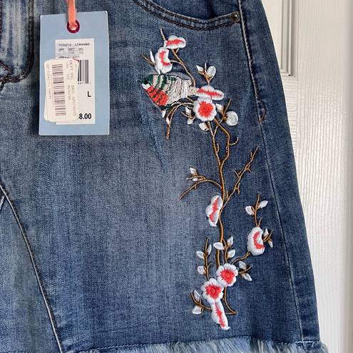 Chelsea and Violet  NWT Embroidered Denim Mini Skirt Large