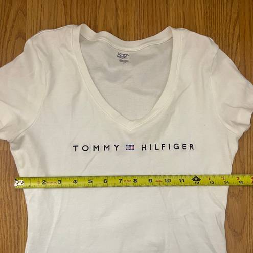 Tommy Hilfiger White Logo V-neck Cotton Short Sleeve T-Shirt Size Small