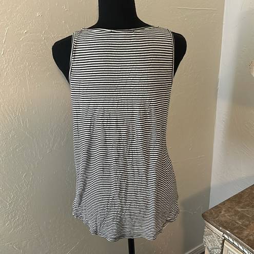 Emma’s Closet Striped vneck tank