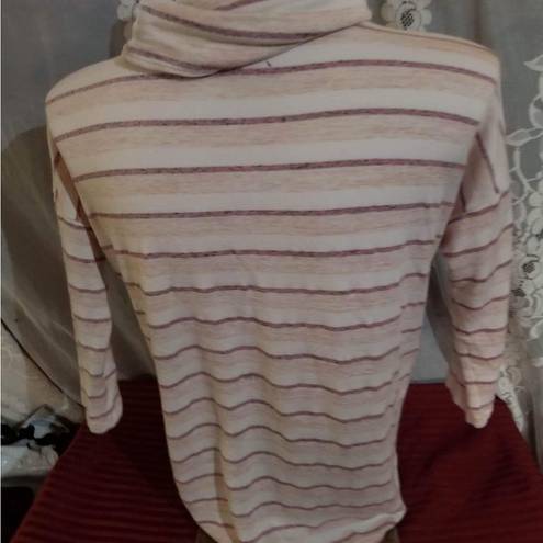 Lou & grey  funnel neck pullover. Size M. Three-quarter sleeve tan cream beige