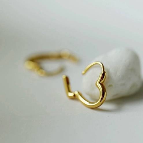 Love Heart Stud Earrings for Women Simple Style Gold