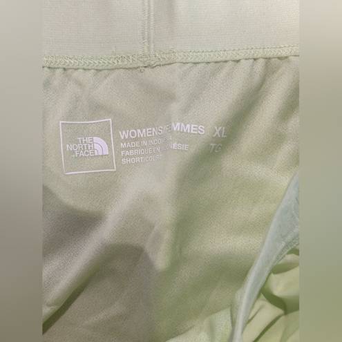 The North Face  Wander Shorts