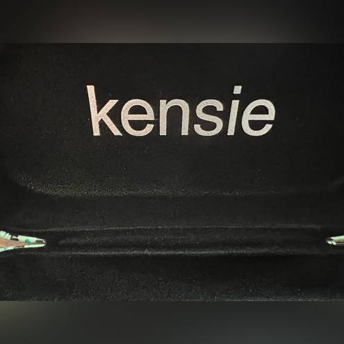 Kensie  | hard shell eyeglass case.