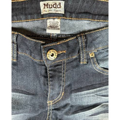 Mudd  Jeans Women's Size 8 Blue Dark Wash  Jeans