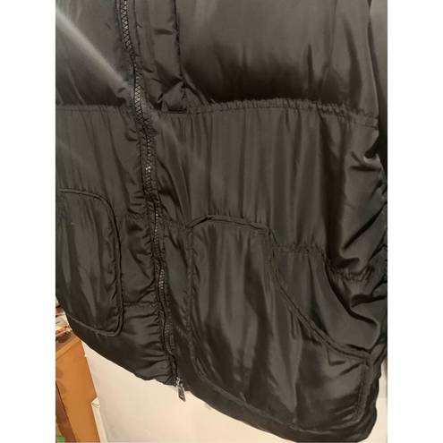 Silence + Noise URBAN OUTFITTERS Puffer Jacket-Black- Heavyweight Womens EUC Small