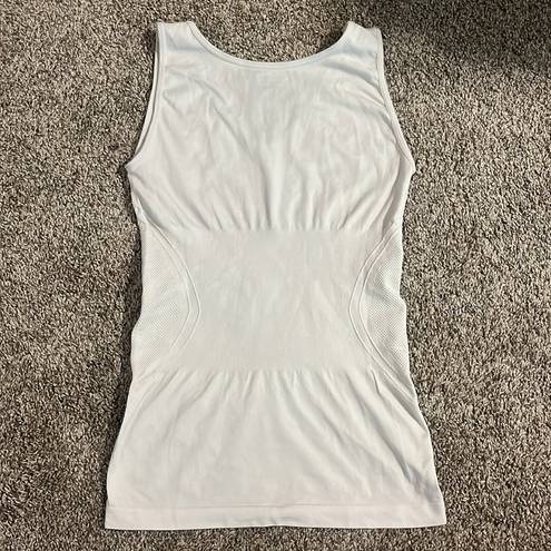 Skinny Girl Smoothers & Shapers Shape Wear Sleeveless White Tank Top Medium