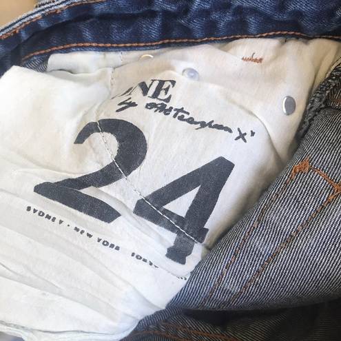 One Teaspoon  Trashed Free Birds Distressed Jeans