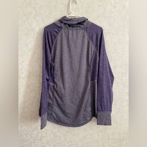 Avia  women's large long sleeve purple athletic top