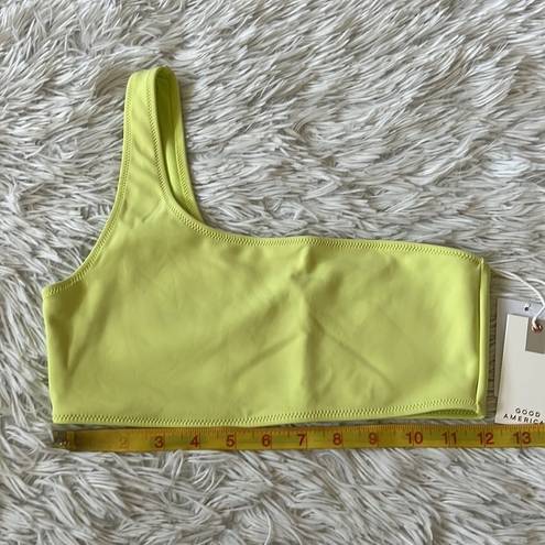 Good American  Scuba Hot Shoulder Bikini Top in Key lime001 size 2/Medium