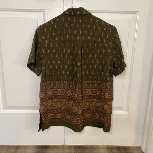 Amanda Smith Vintage  100% Silk Green Patterned Blouse Size S