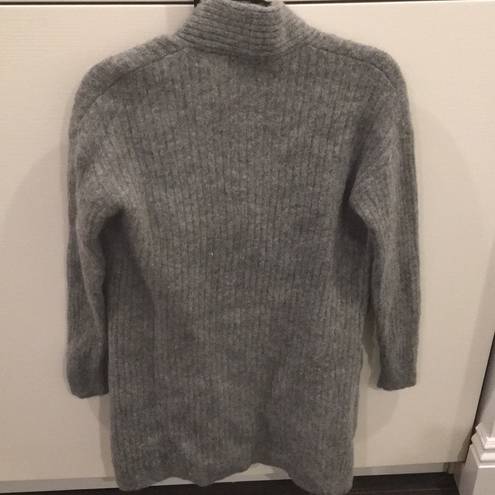 Uniqlo  100% wool button pocket cardigan xs