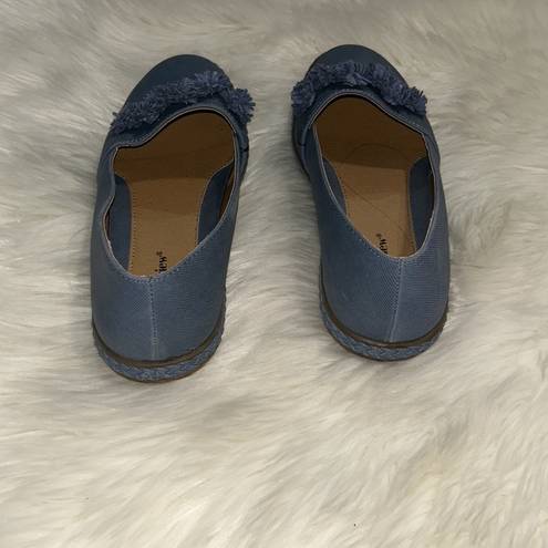 Comfortview  Shoes Woman’s 9 Arielle Slip On Loafers Blue Canvas Round Toe