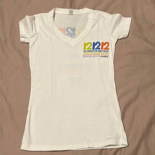 Tultex 121212 The Concert for Sandy Relief T-shirt I have a matching shirt in mens sz L