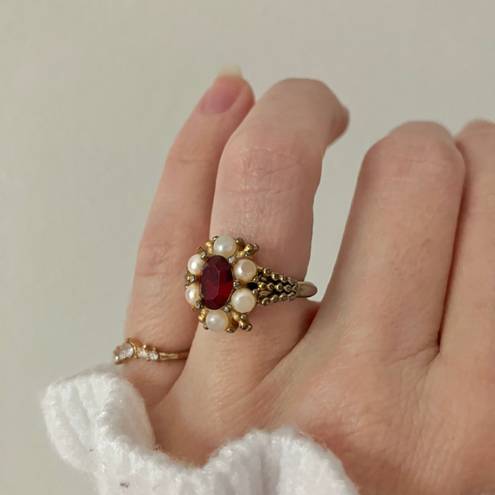 Vintage “Edvarda” Avon Ruby Pearl Gold Ring Victorian Gothic Edwardian Glam Jewelry Red