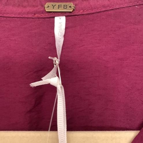 Young Fabulous and Broke YFB  x Julep Crop Top in Burgundy (Jam)‎