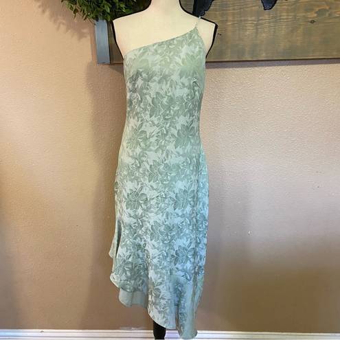 Lulus NWOT  Sweet and Stylish Green Floral Jacquard One-Shoulder Midi Dress