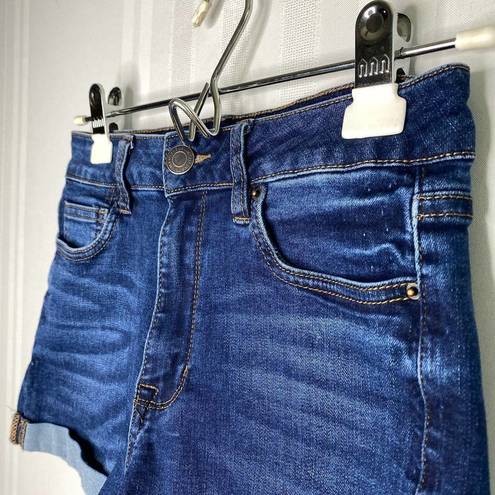 Miami  High Rise Cuffed Hem Jean Shorts Junior's Size 5 Blue w/ Pockets Summer