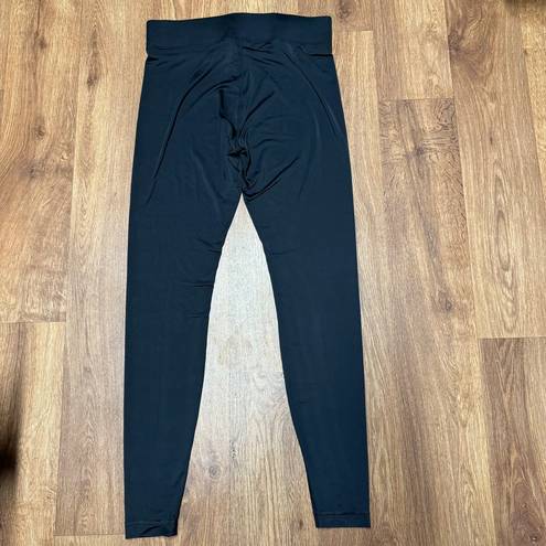 Lands'End  Womens Solid Black Base Layer Pull On Legging Pants Stretch Size XS