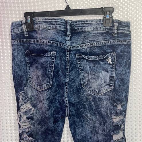 Vip Jeans Ladies Size 13/14 Highly Distressed Denim Destroyed Tattered Acid Wash