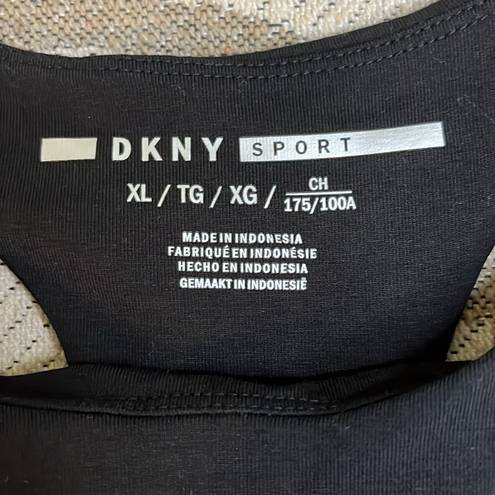 DKNY  Sport Racerback longline active top with built in shelf bra