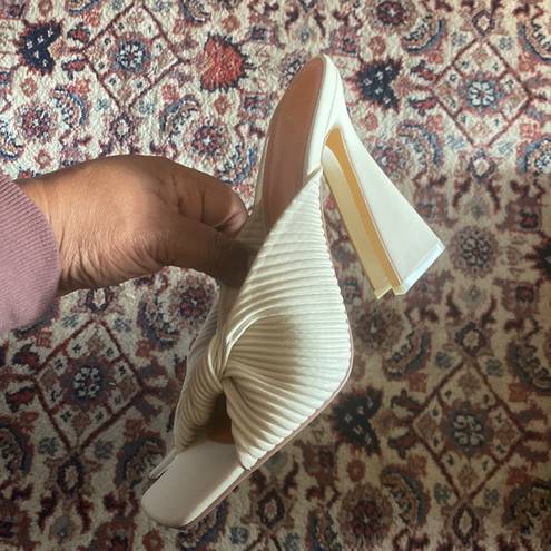 Oh Polly Hideaway Ribbed Leatherette Mule Heels in Cream