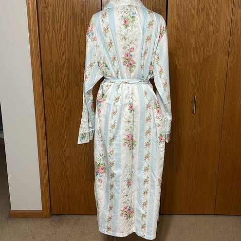 Lauren Ralph Lauren Light Blue/White Floral Tie Front Robe Size 3X