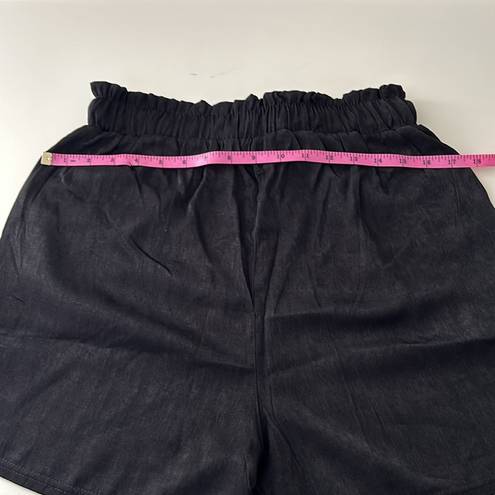 Bermuda NWT Snowflake Black Cotton  Shorts