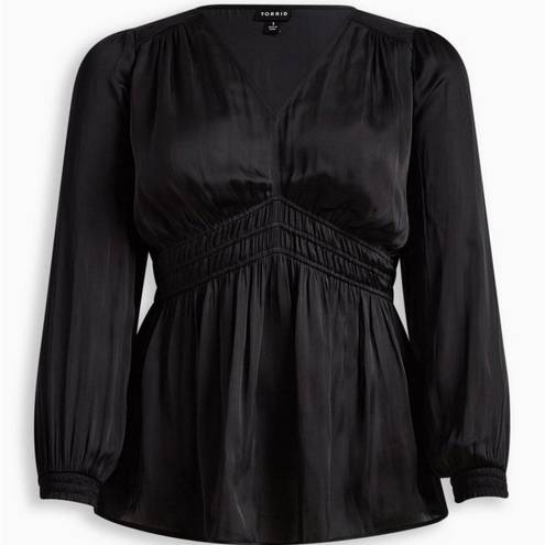 Torrid  Peplum Satin Smocked Waist Top Size 0, Large