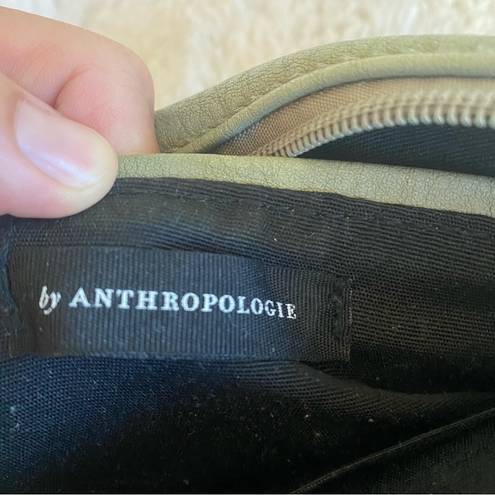 Anthropologie  Solid Lined Pebbled Faux Vegan Leather Green Zipper Clutch Pouch