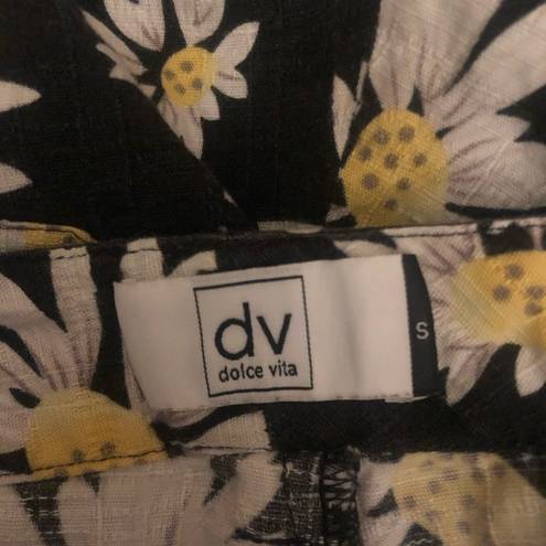 Daisy DV by dolce vita Cruz short in  print