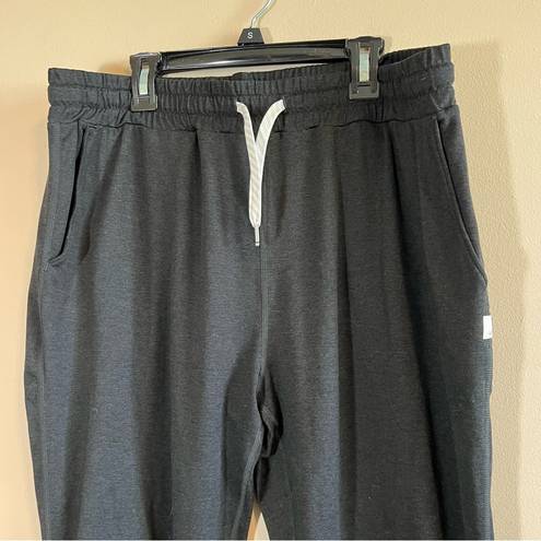 Vuori  Women’s Black Jogger Pants XL