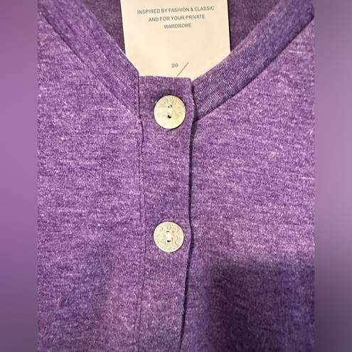 Krass&co Adreamly Clothing  Womens Small Top NWT Purple