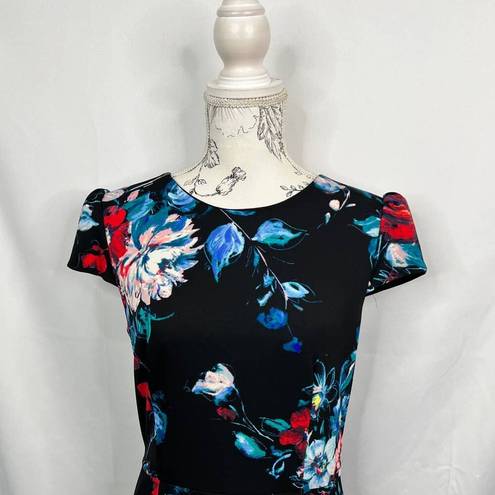 Betsey Johnson  Black Floral Knee Length, Cap Sleeve Slim Fitting Dress Size 8